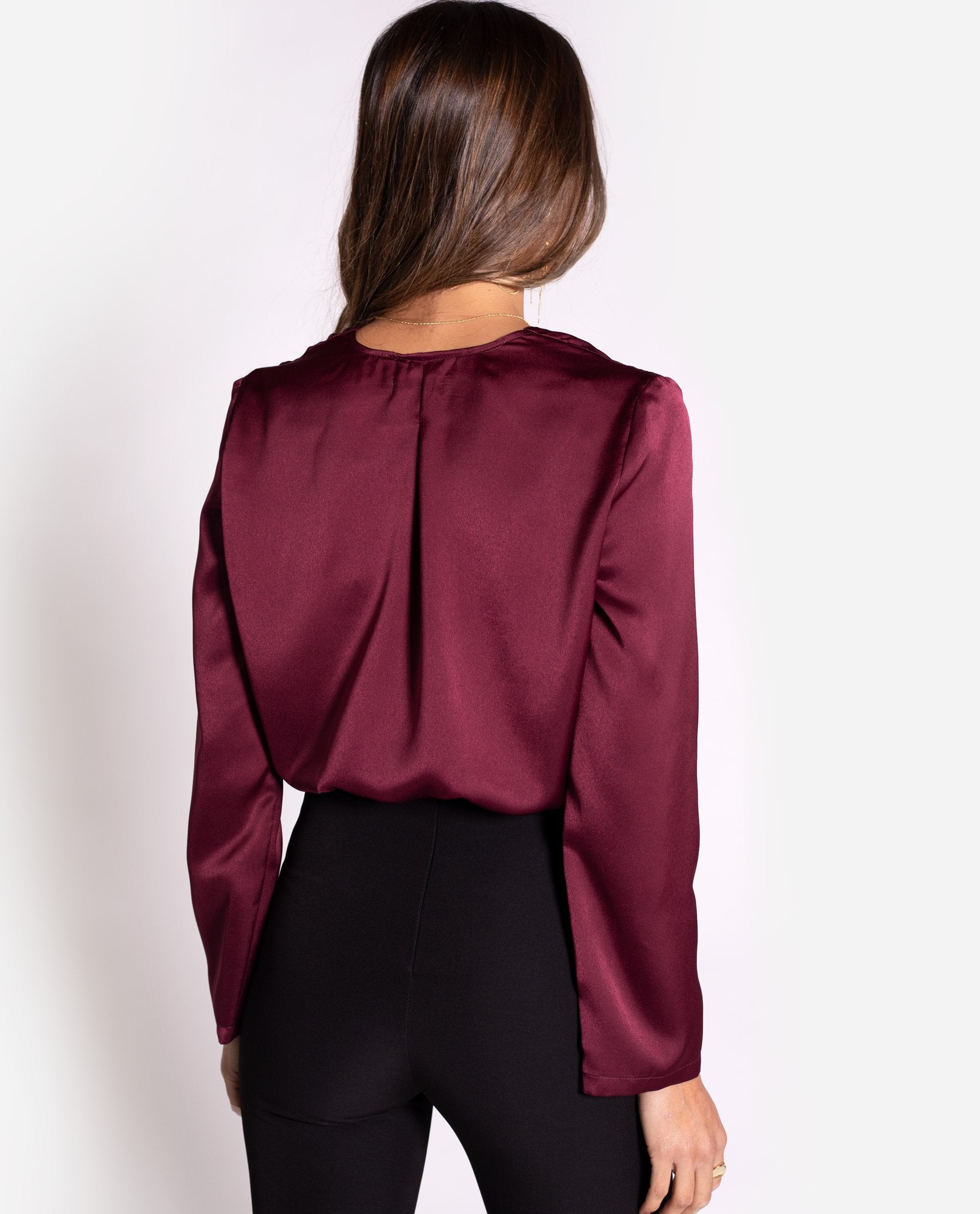 BLUSA LAST QUARTER · BURDEOS | Camisa burdeos de mujer tejido ligero elegante | Blusas THE-ARE