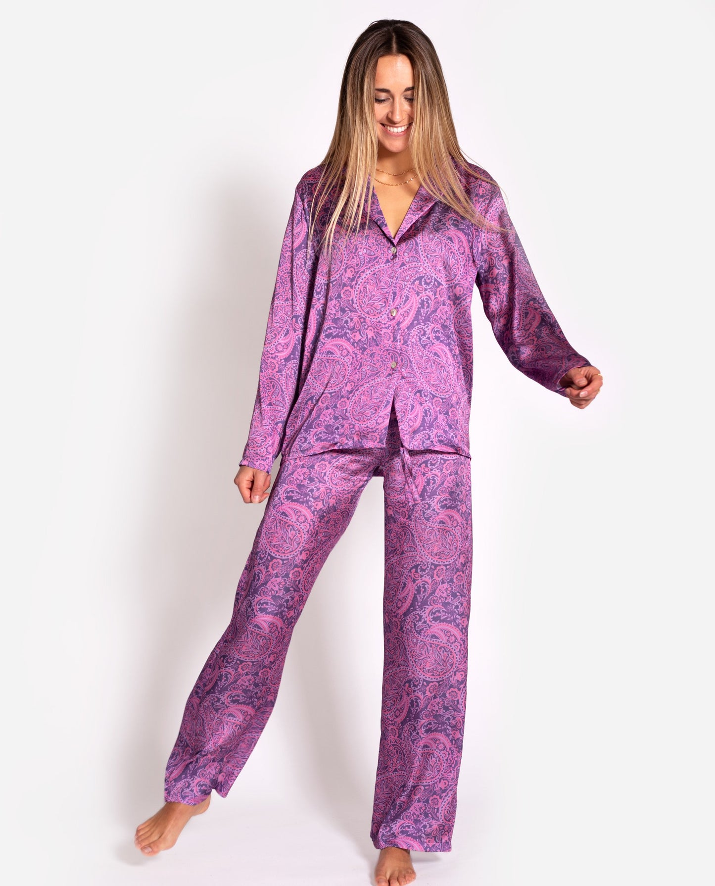 PIJAMA DREAM & TRAVEL  | Pijama camisa y pantalón largo estampado paisley mujer | THE-ARE