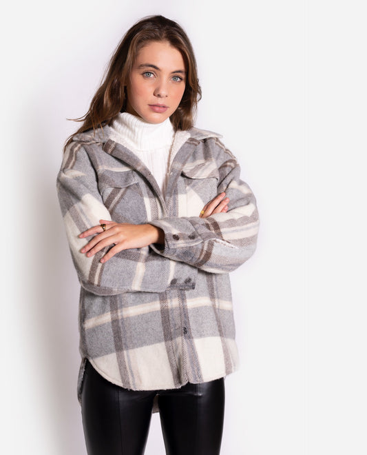 ABRIGO HOMETOWN | Abrigo sobre camisa mujer forrada borrego gris cuadros | THE-ARE
