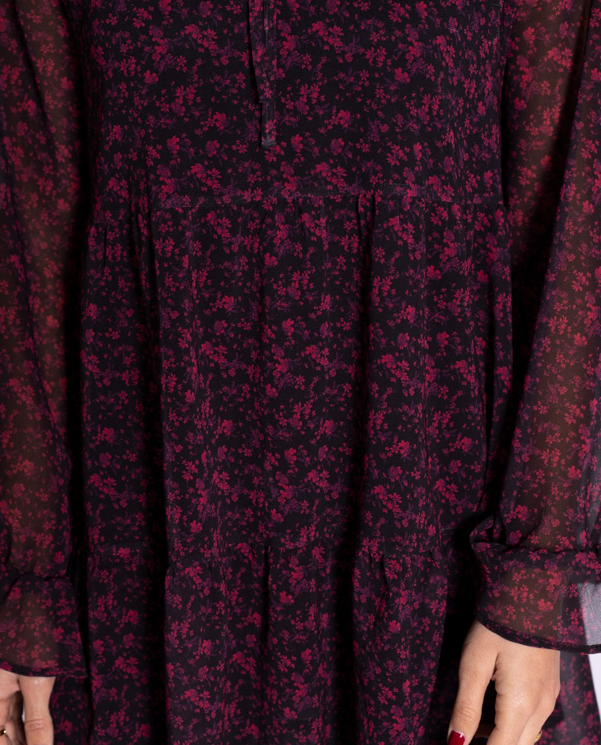 Vestido corto manga larga estampado flores baby doll | THE-ARE